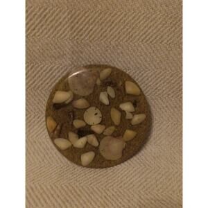 VTG Lucite Trivet Footed Hot Plate Beach Sand & Sea Shells 5.5" Round USA Made